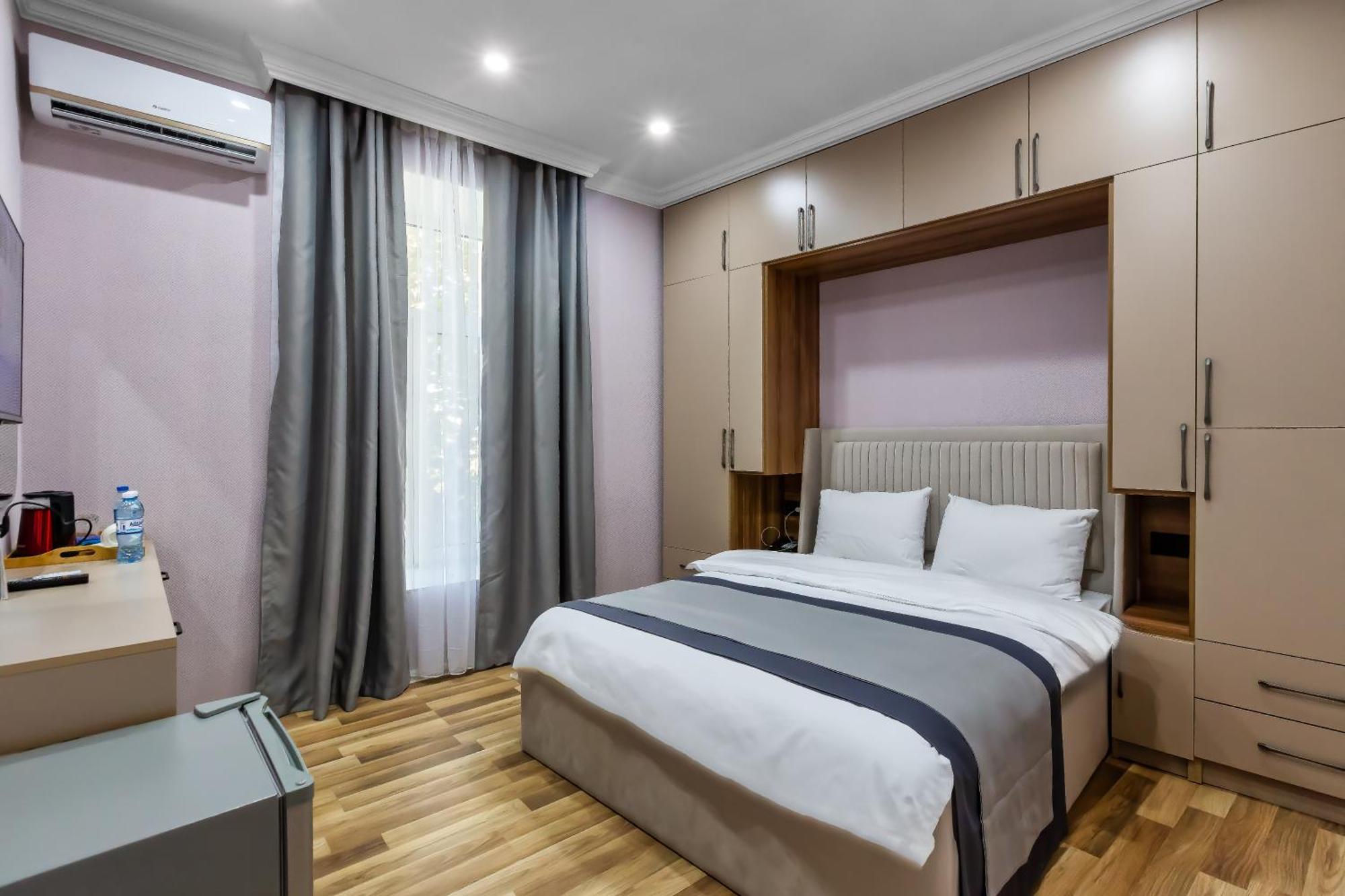 Hillside City Center Hotel Баку Екстериор снимка