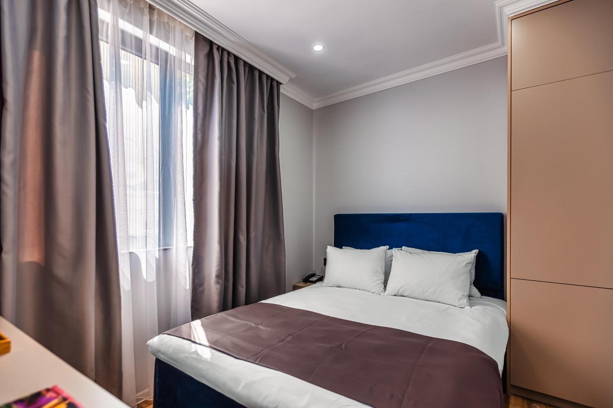Hillside City Center Hotel Баку Екстериор снимка