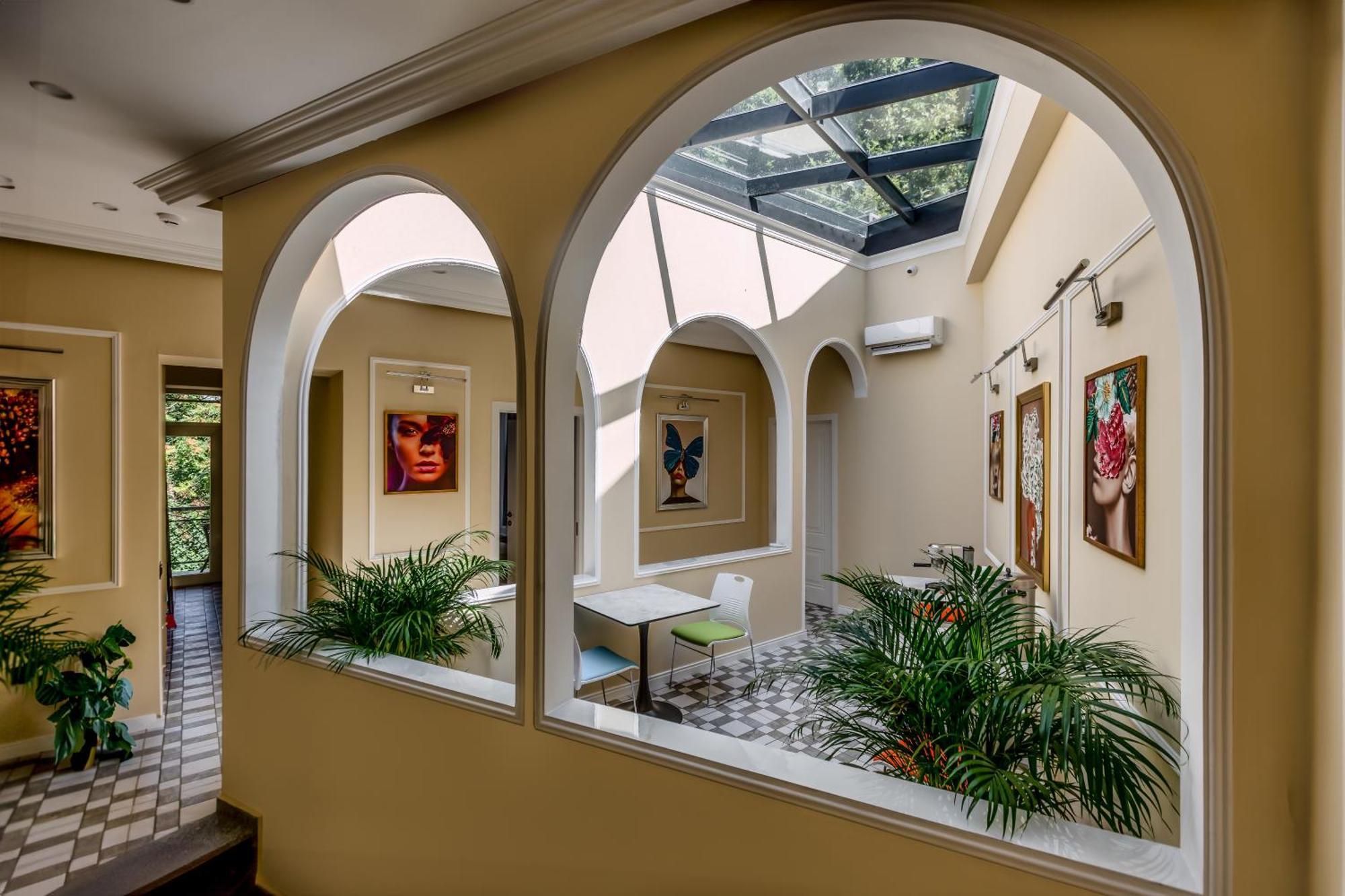 Hillside City Center Hotel Баку Екстериор снимка