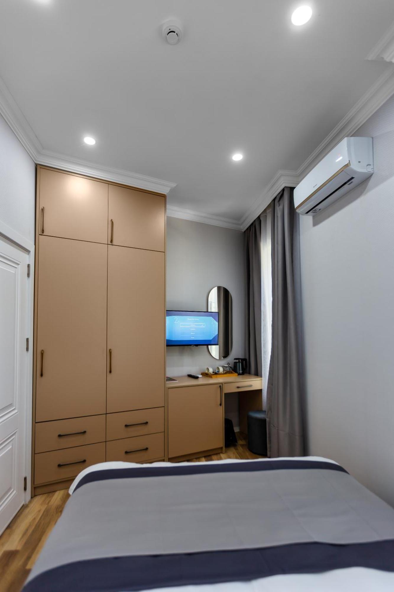 Hillside City Center Hotel Баку Екстериор снимка