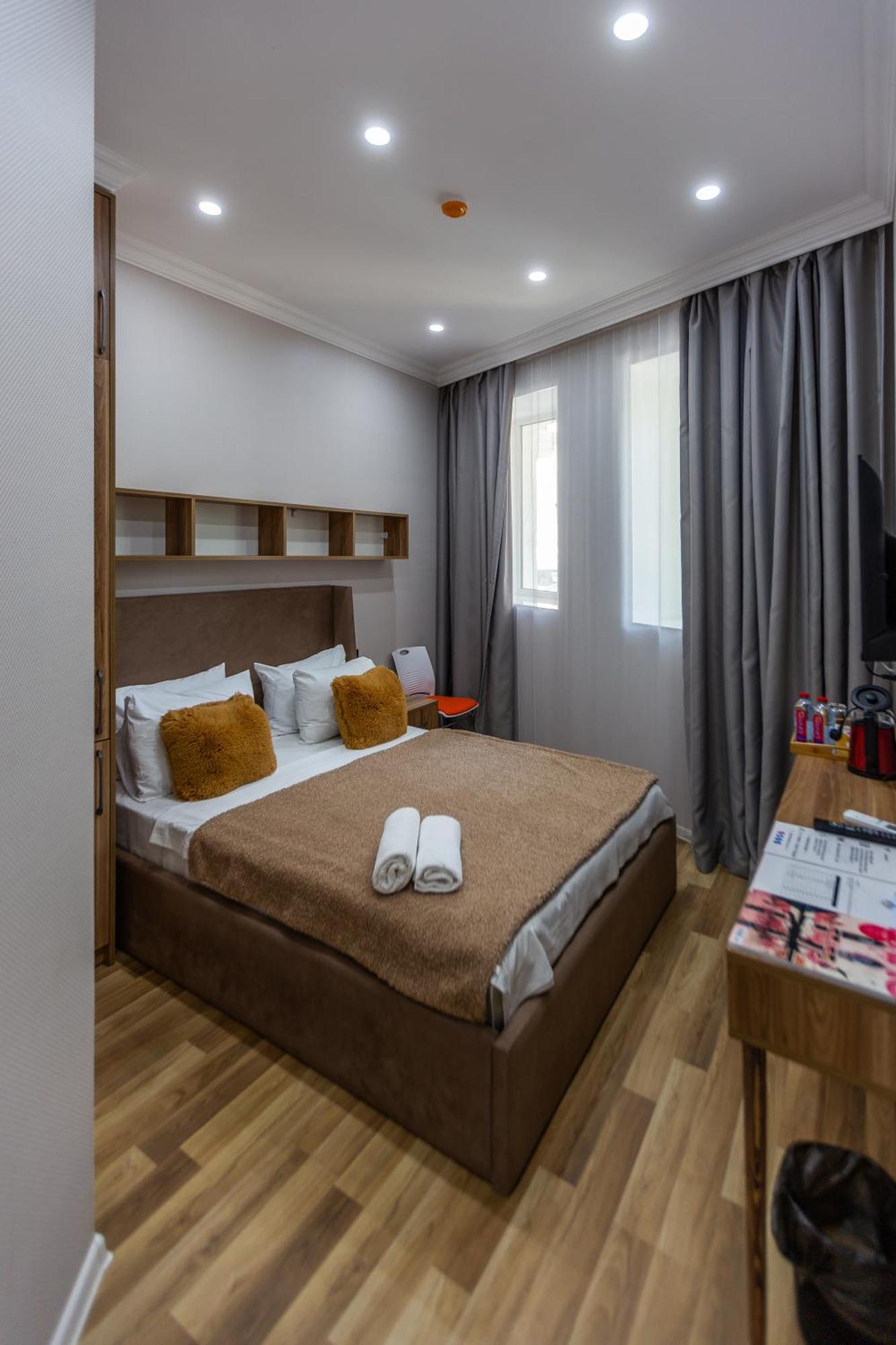Hillside City Center Hotel Баку Екстериор снимка